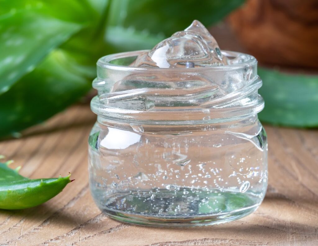 How to Use Aloe Vera as Lubricant 3 How to Use Aloe Vera as Lubricant