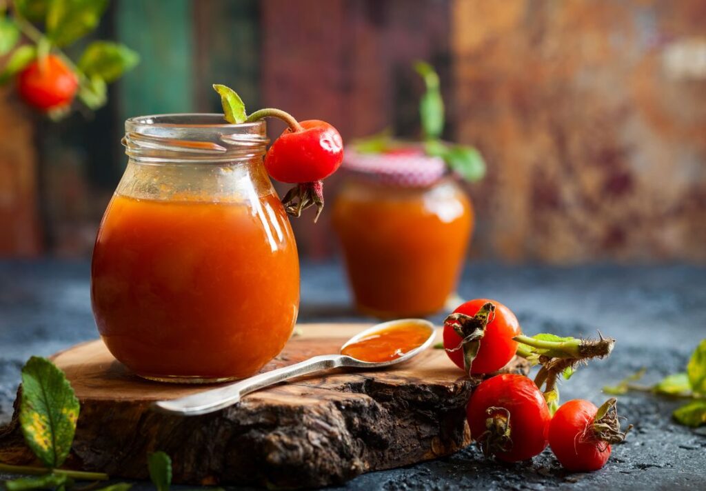 7 Amazing Rose Hip Juice Benefits - Immunity, Recovery, and Detox 3 5 Amazing Rose Hip Juice Benefits - Health Benefits of Rose HipJuice - MyNaturalTreatment.com